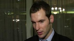 Petr Čech by se už v sobotu mohl vrátit do branky Chelsea