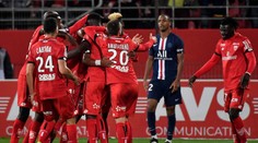 Poslední Dijon senzačně porazil PSG, rozhodl Cádiz