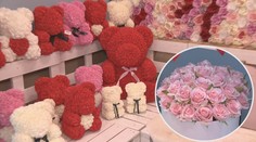 Češi utrácejí za Valentýn ve velkém. Do peněženky sáhnou více muži