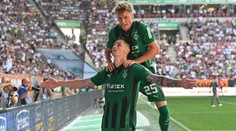 Český souboj Hložka proti Čvančarovi. Sledujte Bundesligu na Nova Sport