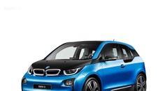 Přednost na křižovatkách pro elektromobily? Ne, to (bohužel) není vtip!