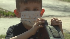 Testy dvakrát týdně, děti v rouškách. Tak má vypadat návrat do školek