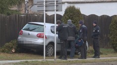 Pátrání: Řidič po honičce s policí naboural a utekl