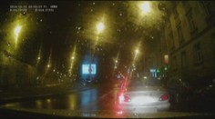 ZBĚSILÉ VIDEO: Opilec řval na policisty chcípni a spustil honičku