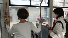 V Česku přibývá černých pasažérů v hromadné dopravě. Údajně za to může zdražování