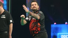 Clayton získal čtvrtou letošní trofej. Ve finále nedal Berghovi šanci
