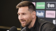 Fanoušci jsou ohromeni z Messiho angličtiny. Za vše může umělá inteligence