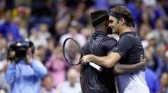 Federer se na postup překvapivě nadřel. Trápil ho 70. hráč světa!