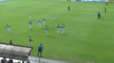 Co Slováci nevymyslí! Jeden tým slavil, druhý rozehrál a dal gól