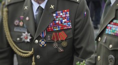 Svět si připomene Den válečných veteránů. Na jejich podporu pomáhá sbírka