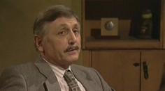Jiří Menzel jako doktor Prášek. Zavzpomínejte na jeho hlášky z Hospody