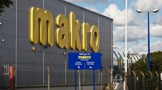 Pokladní v Makru se bouří! Nesmí ani na toaletu! Co na to vedení?