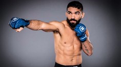 Šampion Bellatoru podstoupil náročnou operaci, vrátí se nejdříve příští rok