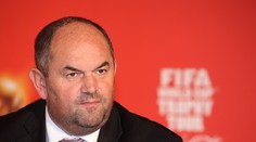 ANKETA: PELTA pije fanouškům krev! Chcete, aby jako šéf fotbalu SKONČIL?