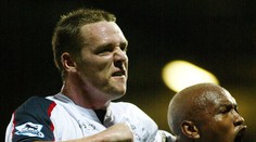 Kevin Nolan prodloužil smlouvu s Boltonem