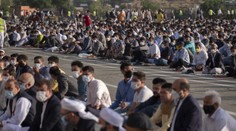 Muslimové slaví konec ramadánu. Putin jim k oslavě posílá pozdrav