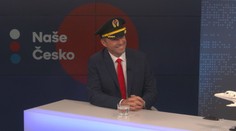 Létejte letos. Od příštího roku letenky dramaticky zdraží, říká pilot Hecl