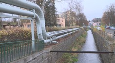 Dvě stovky domácností nebo školka. Kvůli sporu města mohou skončit bez tepla