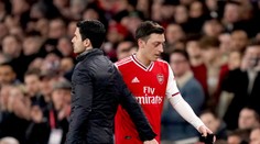 Hvězdný Özil opouští Arsenal! Tajemný tweet odhaluje další kroky!