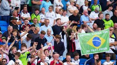 Tragédie v Anglii. Při jednom ze zápasů Premier League zemřel fanoušek