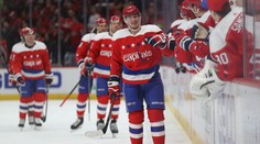 Washington ve skvělé bitvě přetlačil Tučňáky. První branku vstřelil Vrána!
