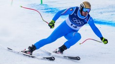 Tajemství hvězdného lyžaře. Mimo sezónu koncertuje s metalovou kapelou
