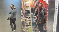 Nejdřív řádil v Německu, teď v Chebu. Muž ozbrojený pistolí dál uniká