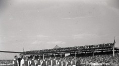 Fotbalová Slavia má výročí. Vadila komunistům, zachránili jí fanoušci