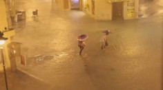 Chorvatsko zasáhly bleskové povodně! Bouře řádí i u moře