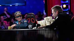 Pracoval v nehtovém studiu, teď vyhrál skoro 200 milionů korun!