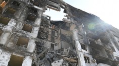 Rusko spustilo v Mariupolu mobilní krematoria. Zametají stopy, říká starosta