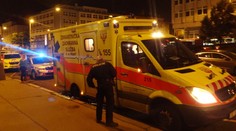 Žena spadla v metru na koleje, vlak stačil zabrzdit