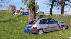Starší řidič narazil při předjíždění do protijedoucího auta, nehodu nepřežil