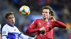 Pokuta skoro půl milionu! FAČR zaplatí za provokace fanoušků
