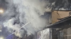 V Ústí nad Labem hořel autoservis. Škody půjdou do milionů korun