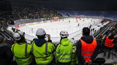 Olympijská aréna v Miláně poprvé v akci. Fanoušci šílí z jedné věci