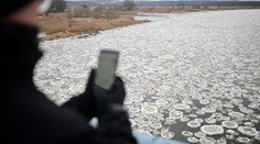 Na řece Odře se objevil podivný úkaz. Lidé nemohou uvěřit svým očím