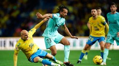 Barcelona vydřela výhru gólem z penalty v nastavení. Na čelo ztrácí sedm bodů