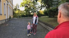 Učitelky odmítly testy, společně daly výpověď. Děti teď musí učit ředitelka