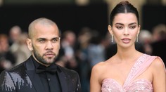Dani Alves je zničený. Manželka ho odkopla, ve vězení drží hladovku