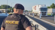 Kontroly na českých hranicích jsou častější. Řidiči je schvalují