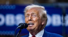 Trump zneužil další celebritu! Zveřejnil upravené snímky se zpěvačkou Taylor Swift