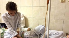 Sestry (15) jsou na pokraji smrti. Řekli jim, aby ještě zhubly