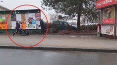 Drsná rvačka v Plzni: Rány pěstí i tyčí! Podívejte se na VIDEO