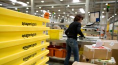 Amazon zvyšuje mzdy! I řadoví zaměstnanci dostanou o tisíce víc