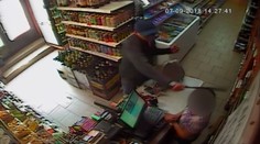 Muž místo placení udeřil ženu teleskopem přímo do spánku!