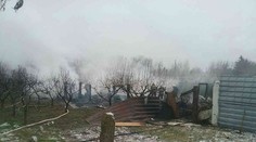 Strašlivá pomsta za nevěru! V chatce uhořely tři děti, nejmladšímu byl rok