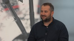 Na letišti jsem musel vyhodit šipky. Vyhrávat mě nebaví, řekl obhájce titulu
