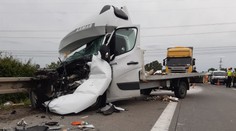 Dálnici D2 u Brna zablokovala nehoda čtyř aut. Jeden člověk se zranil