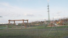 V Čestlicích u Prahy roste černá stavba. Všechno je v pořádku, tvrdí podnikatel
